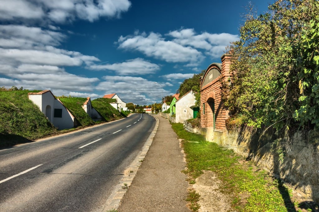 Stammersdorfer Kellergasse | Discover Vienna’s Historic Wine Alley